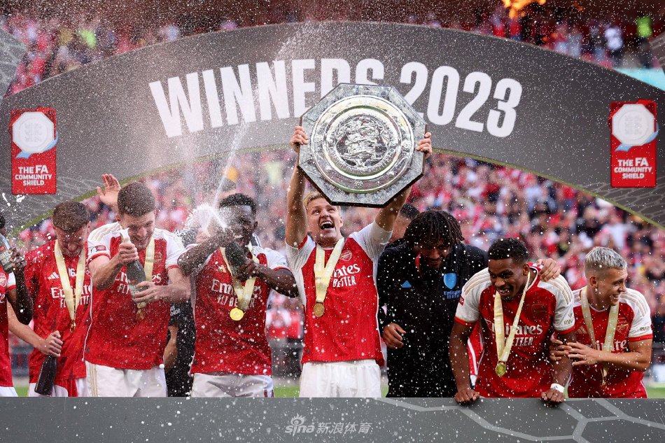 相比萨巴伦 相比萨巴伦