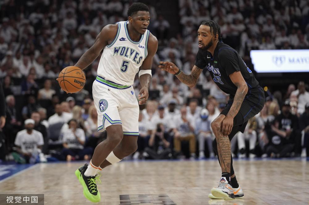 们跨越逆境 们跨越逆境